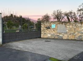 Alojamiento Finca La Campa, khách sạn ở Mareo de Abajo