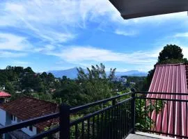 Misty Clouds Homestay