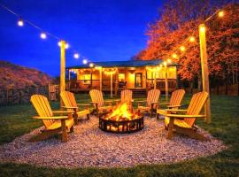 King Beds, Views, EasyRoads, PoolTable, Spa, Theater, Outdoor fun, hôtel à Sevierville