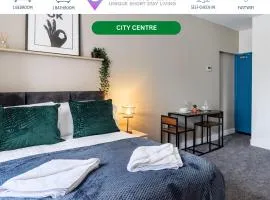 City Centre Studio 1 with Kitchenette, Free Wifi and Smart TV with Netflix by Yoko Property