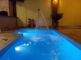 Loft Paraíso com piscina privativa em Brotas SP