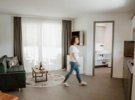 Das Naturlich - Ruhiges Apartment Hotel nahe Regensburg, hotel v mestu Sinzing