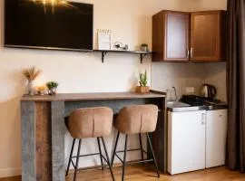 Heart of the City Stunning city View,Balcony Free Wi-Fi