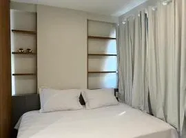 Studio moderno Alu lounge 103