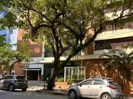 Book Santos Estanconfor 603 & 605- Praia e Aconchego