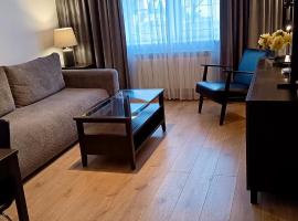 Apartament 2 pokoje , kuchnia, całe wyposażenie, Centrum, koło Sklepu, Free WiFi, hôtel à Krotoszyn