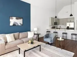 Landing Incredible 2BD Clubhouse Gym