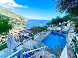 B&B Orto Paradiso，位于米诺利的酒店