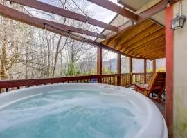 MV Country Club Duplex with Fire Pit, Deck and Views!