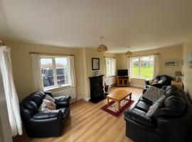 Montbretia - Ballinskelligs, Hotel in Dungeagan