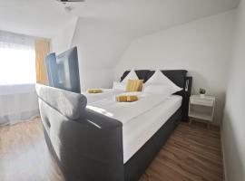 DANESSI Urlaub Business nahe Industriegebiet und Koblenz 2 OG, hotel in Mülheim-Kärlich