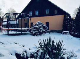 Rodinný apartmán Raisovka, מלון בVolary