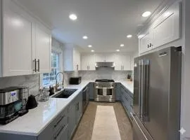 4 BR house by Stony Brook University & Hospital