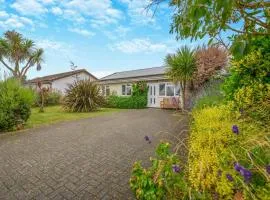 3 Bed in St. Merryn oc-p00114