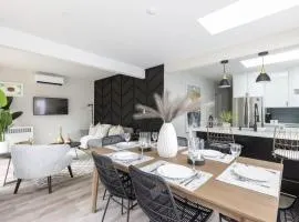 New Modern Home in Old Town