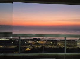 נוף על הים, hotel en Acre