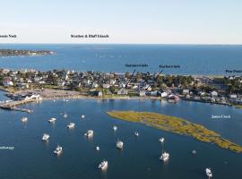 Summerwinds Oceanfront Estate – hotel w mieście Scarborough