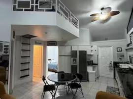 Punta Leona, Sotavento 1 Plea Mar casita, hotel v mestu Punta Leona