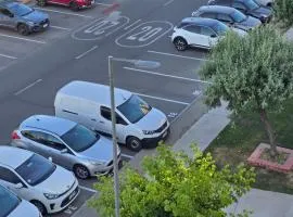 Departamento con AIRE acondicionado Parcking y Wifi