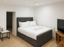 Two Bedroom Apartment in Prime Location, hotel Ramsbottomban