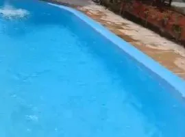 Casa 2 km da praia 3 quartos com piscina