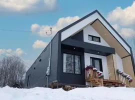 Freya - Modern and Family-Friendly with Spa - Portneuf