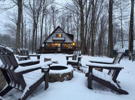 Cabin with Sauna Close to Skiing, hotel en Arrowhead Lake