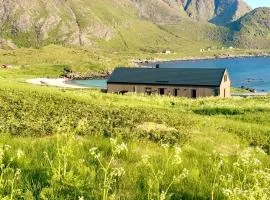 Panoramic Seaside Cabin in Vesterålen - Arctic Ocean Views - Close to the Beach