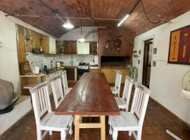 Alquiler temporal Colonia Caroya, hotel i Colonia Caroya