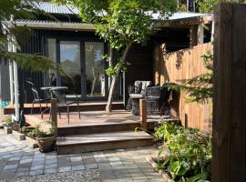 High Haven Cottage in the Orinoco Valley, Hotel in Ngatimoti