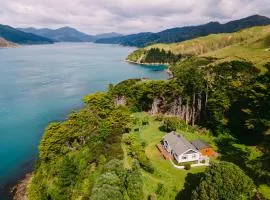 Arapawa Homestead