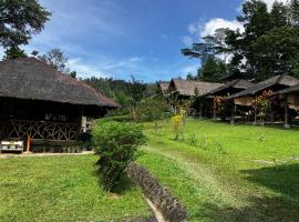 Backpacker's Hill Resort, hotel in San Vicente