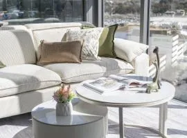 Bright Woden Stay, Near Hospital, CIT, Shops