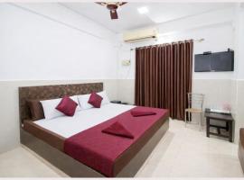 Hotel Golden Heritage, hotel i Merces