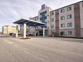 Motel 6-London, ON - Ontario