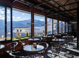 Lost In Clouds, hotel in Yenokavan