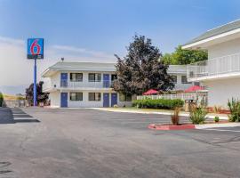 Motel 6-Medford, OR、メドフォードのホテル