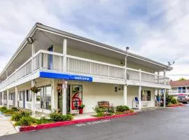 Motel 6-Medford, OR - North