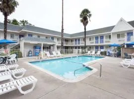 Motel 6-Sacramento, CA - Central