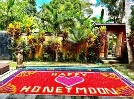 Ubud Suarga Private Pool Villa, hotel in Ubud