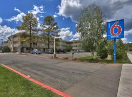 Motel 6-Flagstaff, AZ - West - Woodland Village, hotel in Flagstaff