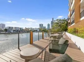 Surfers paradise Luxury 2BR River View Retreat