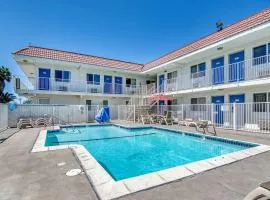 Motel 6-Stockton, CA - Charter Way West