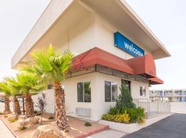Motel 6-El Paso, TX - Airport - Fort Bliss, motel americano em El Paso