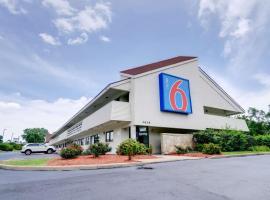 Motel 6-Kansas City, MO, hotelli kohteessa Kansas City