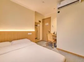 闻间晚安酒店上海外滩豫园地铁站店