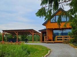 PrzyStań pod Łysą Górą, hotel in Bostów