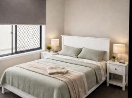 Comfortable Home stay, Hotel in Pimpama