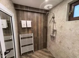 Карина - къща за гости