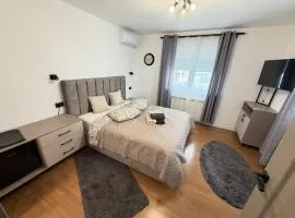 Cameră cu baie privată Suceava